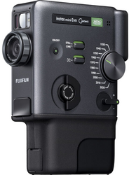 Fujifilm INSTAX mini Evo Cinema – hibridinis momentinis fotoaparatas